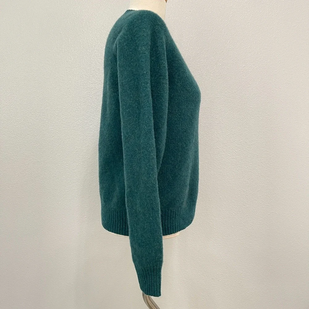 Uniqlo Kaws Women's Men Unisex Crewneck Sweater Small Medium Green 100% Wool LS